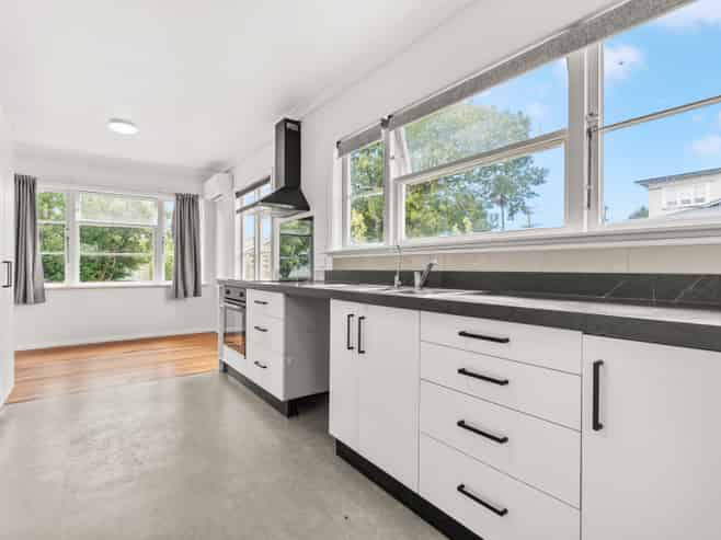 21 Victoria Street, Carterton