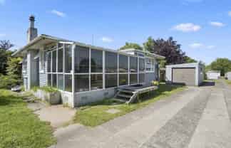 48 Robinson Avenue, Holdens Bay