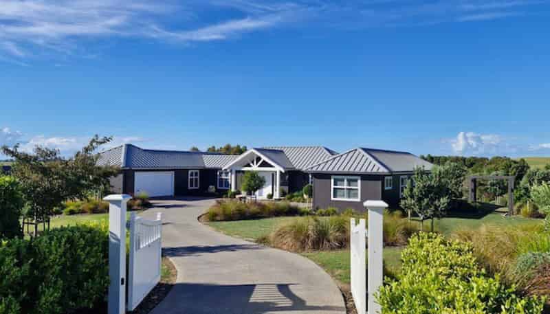 90 Bushlake Way, Karaka