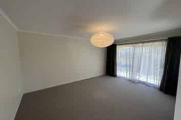 15 Sequoia Grove, Merrilands