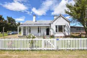  46-48 Cardigan Street East, Middlemarch