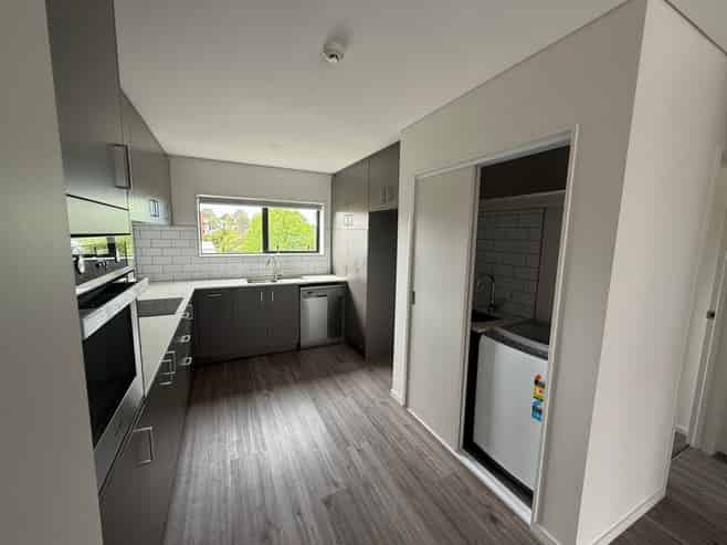 G08 (E1-1/2 Castledine Crescent, Glen Innes