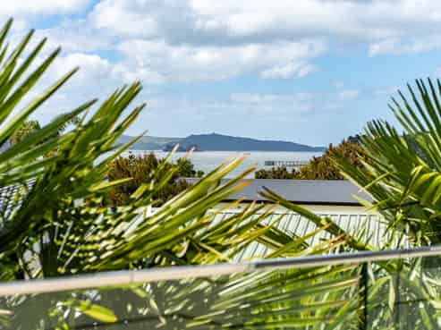 28 Mariner Cove Road, Tinopai