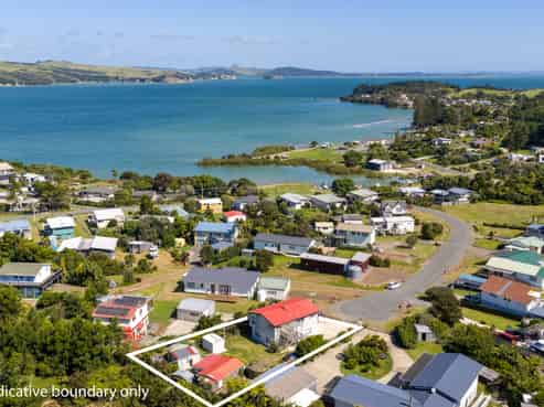 28 Mariner Cove Road, Tinopai