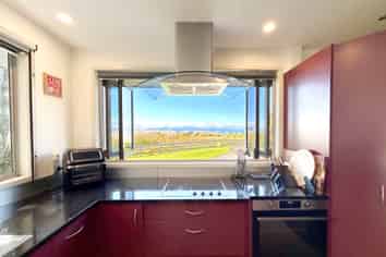 19 F Lowry Road, Kaiaua