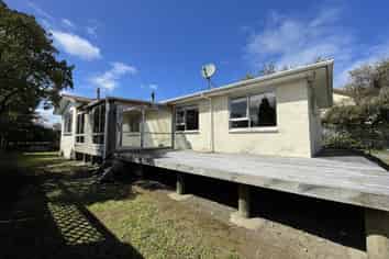 36 Brydon Street, Renwick