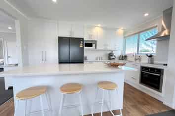 9 Puriri Avenue, Kaiaua