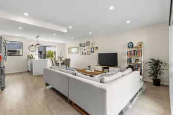 14/5 Perekia Street, Albany