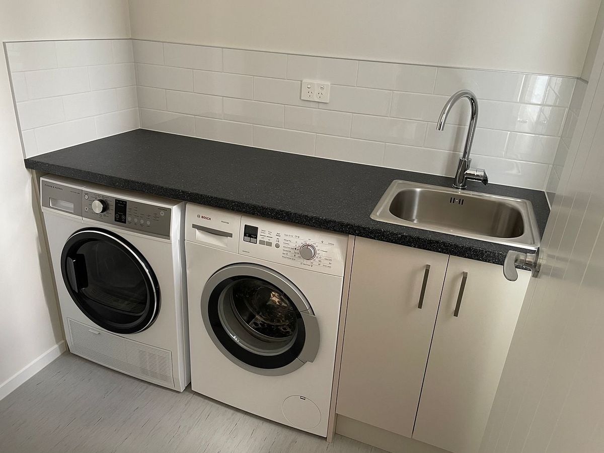 Quiet, Modern Shared Living—Private Ensuite Rooms – pohled 5