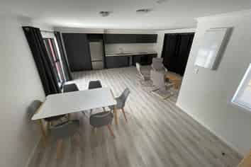 32 Southsea Crescent, Silverdale