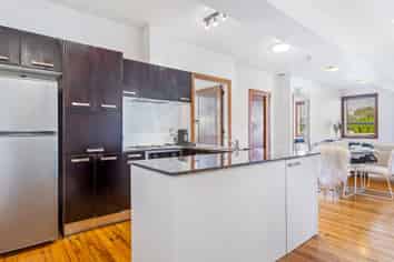 2/30 Heather Street, Parnell