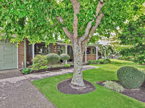 24 Brompton Drive, Taradale