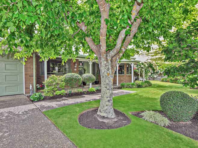 24 Brompton Drive, Taradale