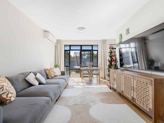 111/2 Armoy Drive, East Tamaki