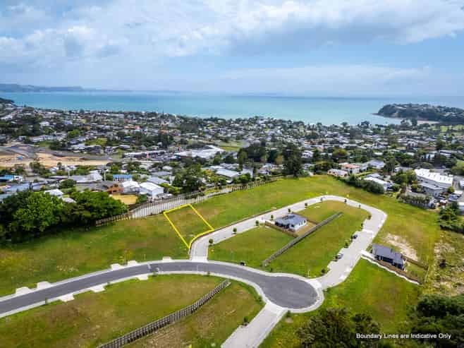 1 Whenuateitei Crescent, Stanmore Bay
