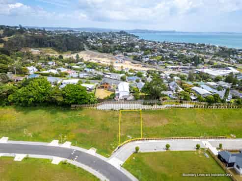 1 Whenuateitei Crescent, Stanmore Bay