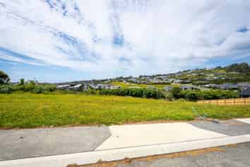 29 Whenuateitei Crescent, Stanmore Bay