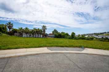 25 Whenuateitei Crescent, Stanmore Bay