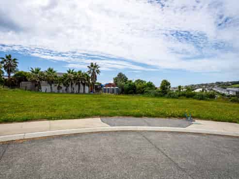 25 Whenuateitei Crescent, Stanmore Bay