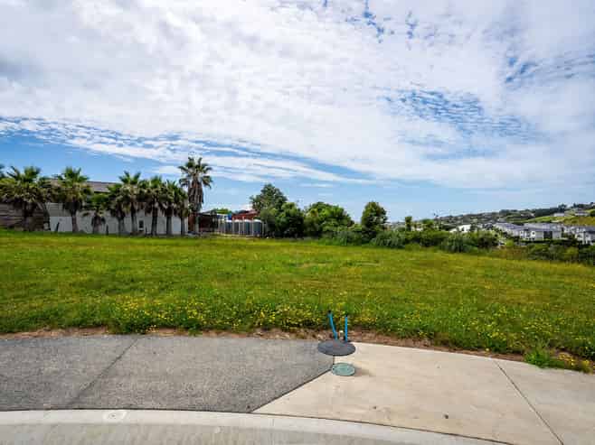 25 Whenuateitei Crescent, Stanmore Bay