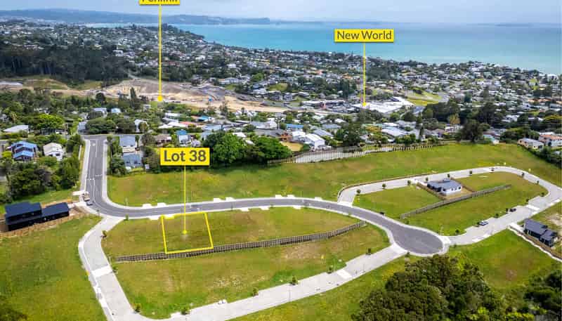12 Pamu Wera Drive, Stanmore Bay
