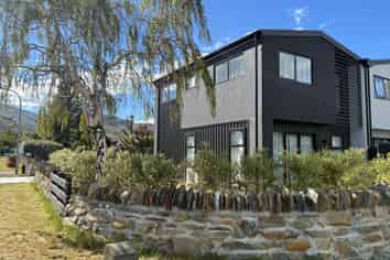 1/80 Barry Ave, Cromwell