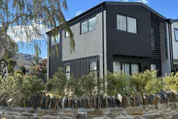 1/80 Barry Ave, Cromwell