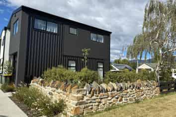 1/80 Barry Ave, Cromwell