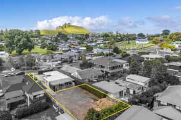 12 Church Road, Mangere Bridge