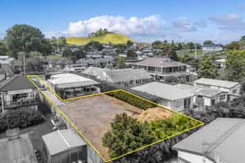 12 Church Road, Mangere Bridge