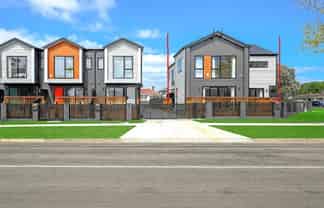 6/460 Massey Road, Mangere