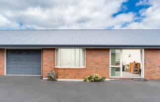 5/4 Reid Avenue, Mosgiel