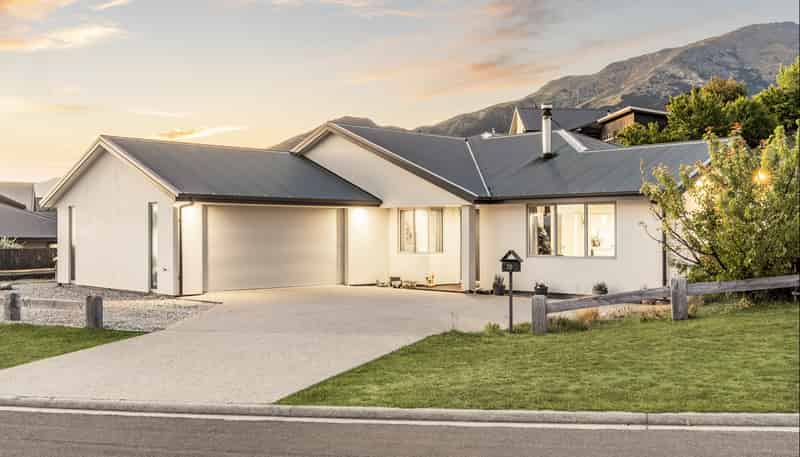 39 Nichol Street, Lake Hawea