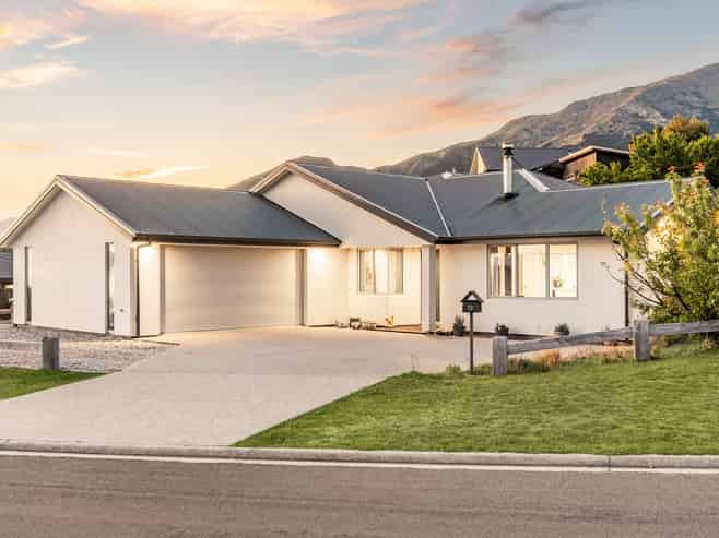 39 Nichol Street, Lake Hawea