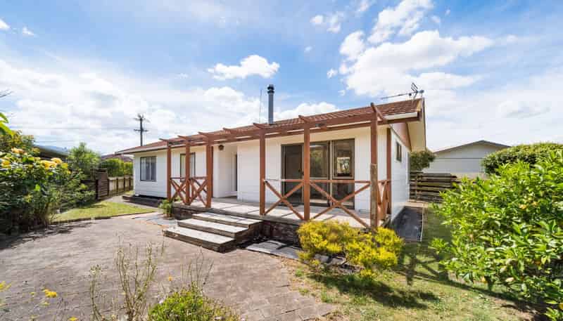 327 Cambridge Avenue, Ashhurst