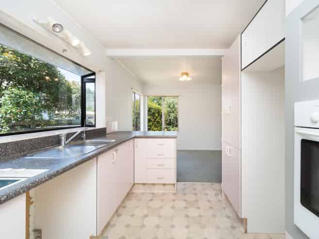 327 Cambridge Avenue, Ashhurst