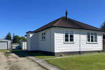 4 Plaskett Street, Reefton