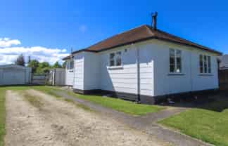 4 Plaskett Street, Reefton