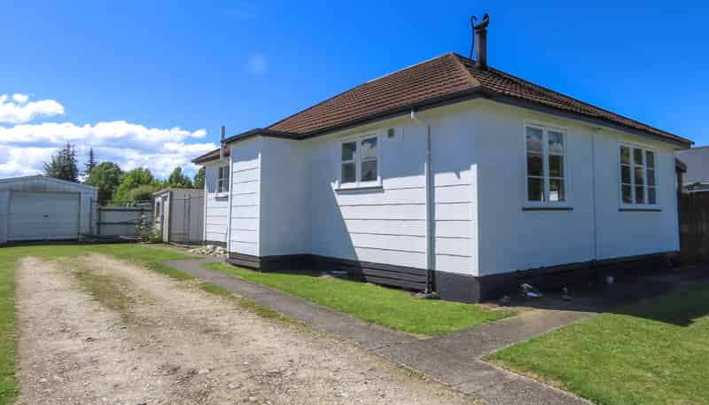 4 Plaskett Street, Reefton