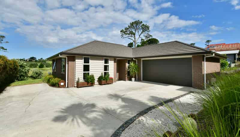 33 Discovery Drive, Gulf Harbour