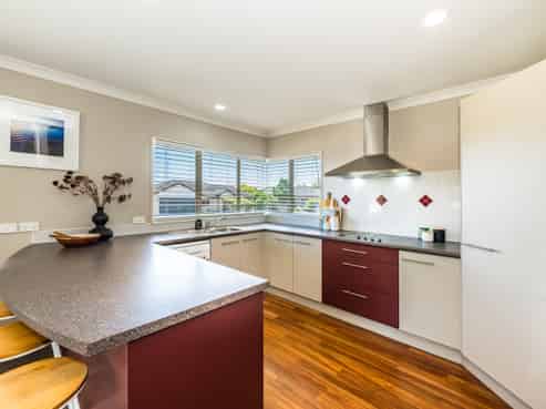 53 Realm Drive, Paraparaumu