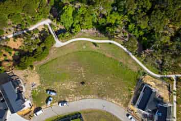 8 Hirere Road, Whitford