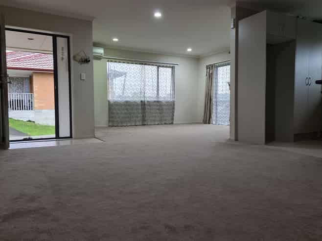 229 Triangle Road, Massey