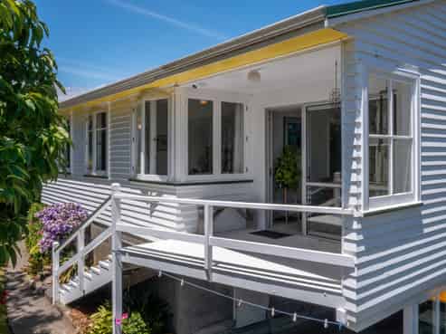 90-92 Kiwi Road, Raumati Beach