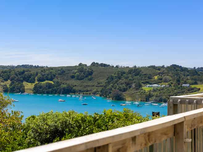 3 Lysnar Road, Matakana