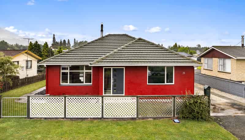 24 Roseness Street, Palmerston