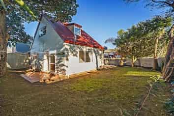 Auckland - Address withheld