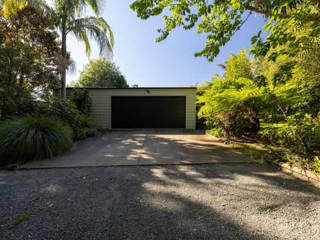 24A  Banks Drive, Aongatete