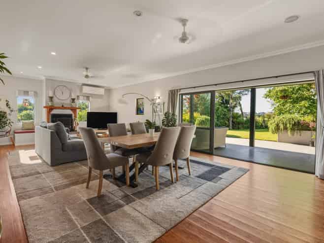 24A  Banks Drive, Aongatete