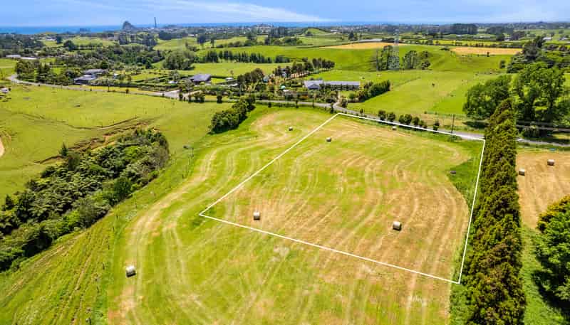 160 Sealy Road, Omata